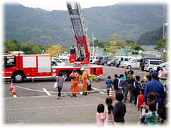 はしご消防自動車の搭乗